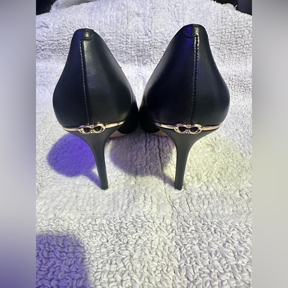 Coach Wiley Leather Pumps - Picture 2 of 5